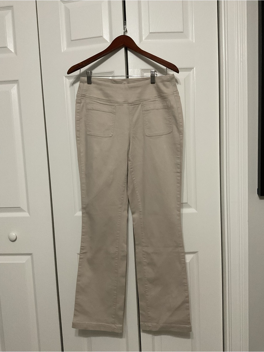 Kim Gravel Beige Women's Pull-On jeans